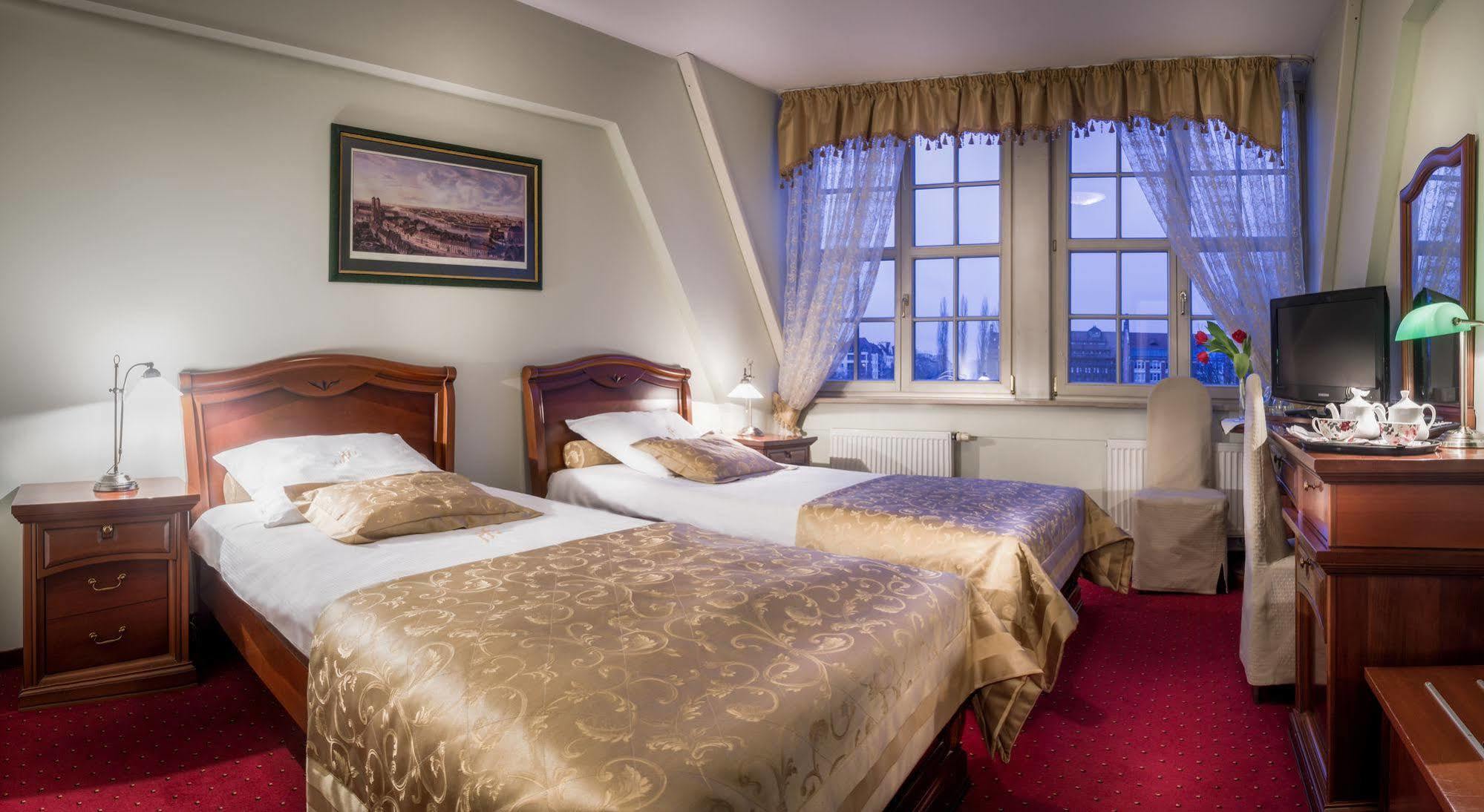 Hotel Im. Jana Pawła Ii 4*