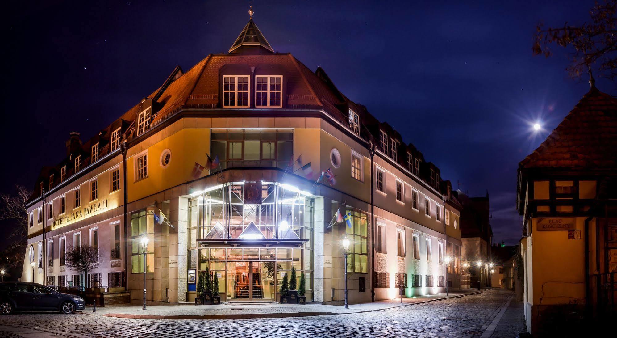 Hotel Im. Jana Pawla Ii