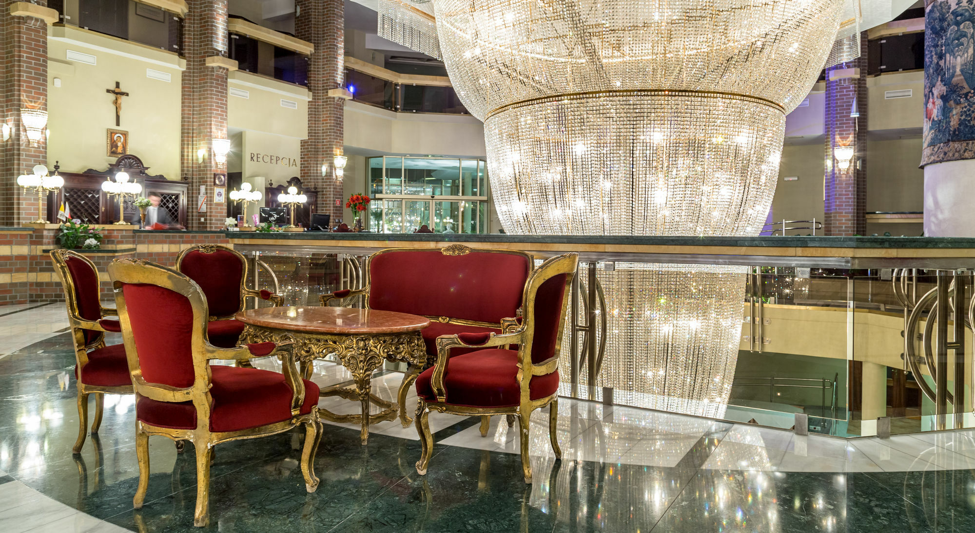 Im. Jana Pawla Ii Hotel 4*